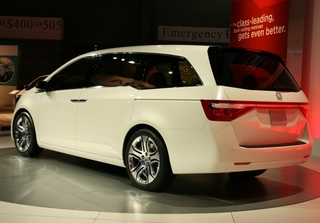 Illustration for article titled The Honda Odyssey Concept Is Plain Vanilla